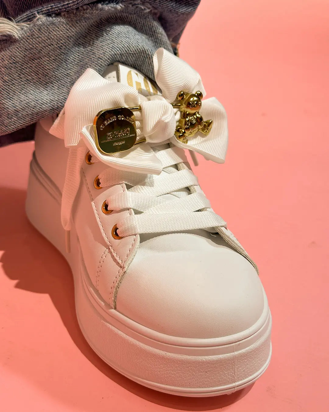 Toy - White