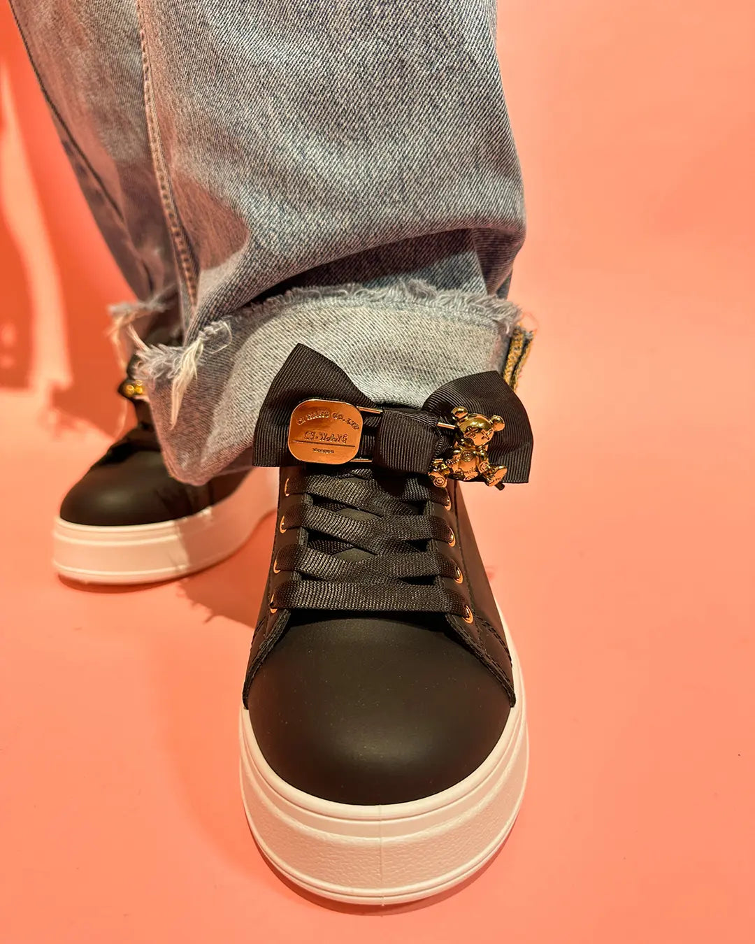 Toy - Black