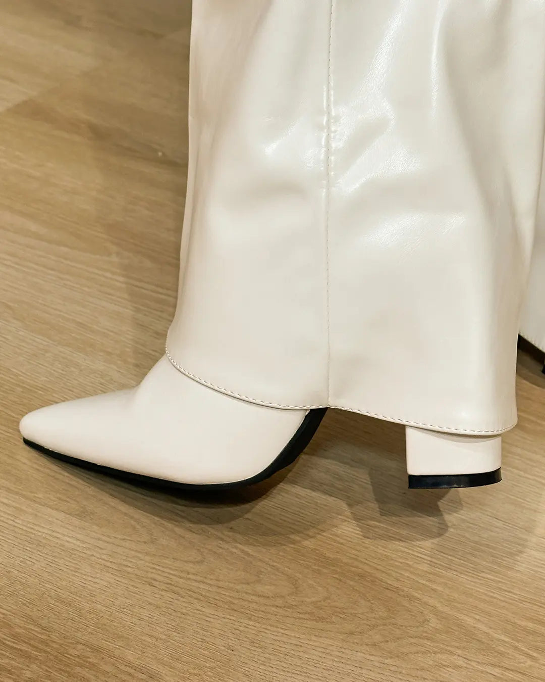 New Ida - White