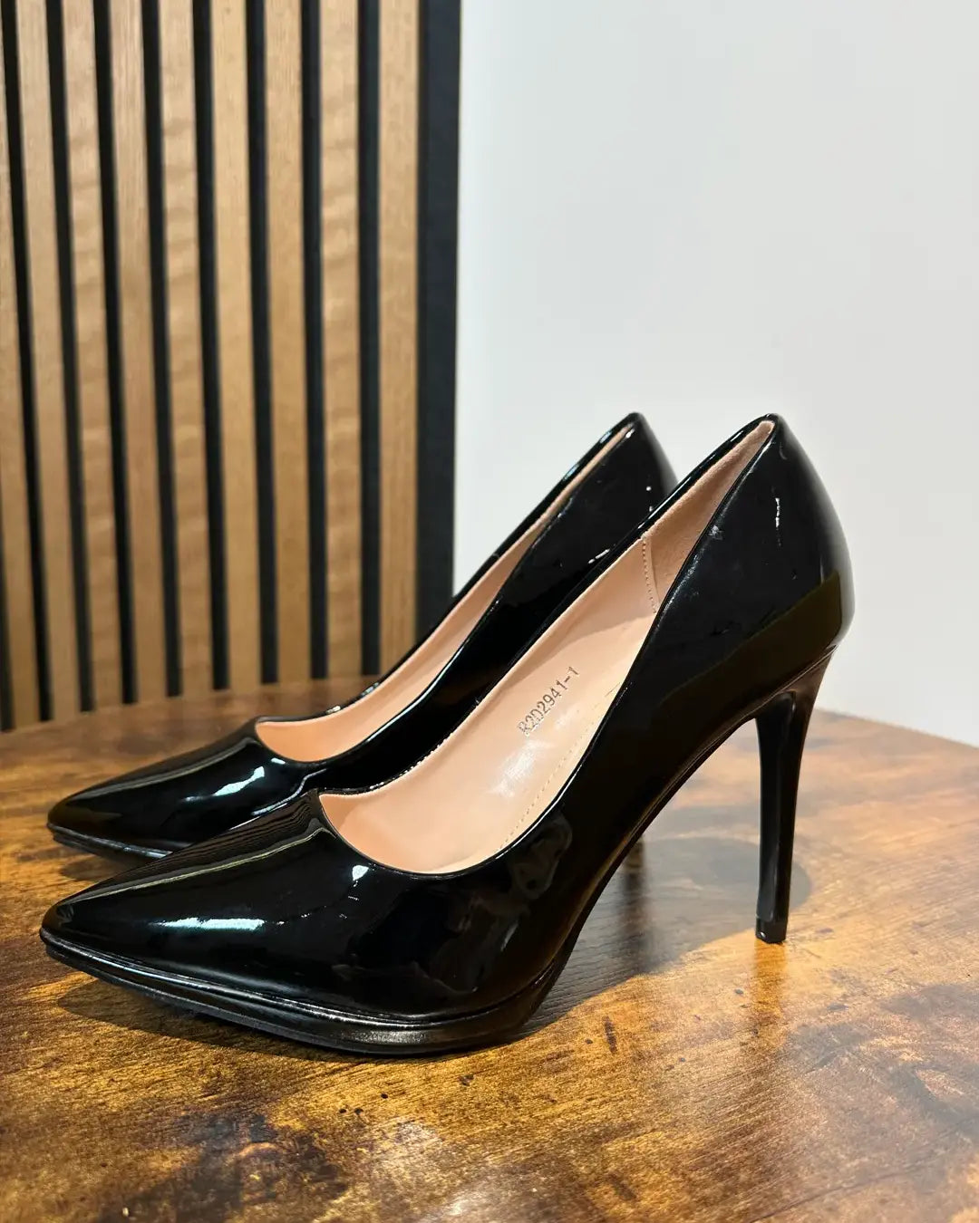 Venere - Décolleté Lucido Nero